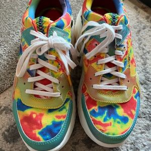 Unisex Thermal Ugg CA805 cushioned sneakers